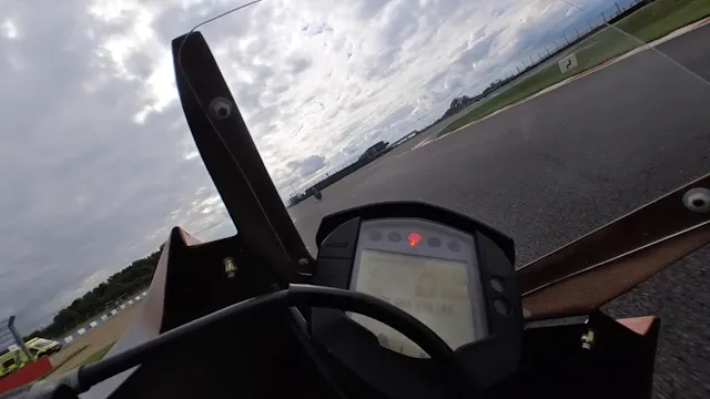 Donington KTM 390 onboard