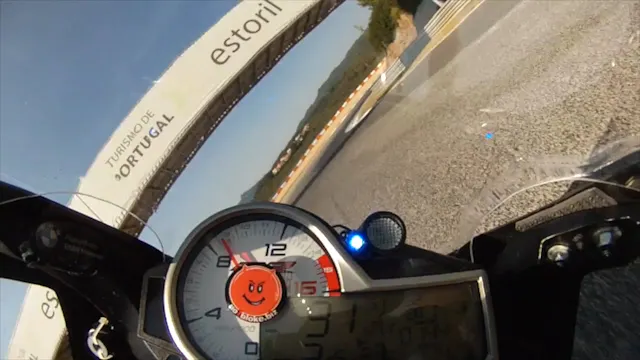 Estoril - 'How I ride' motorcycle circuit guide