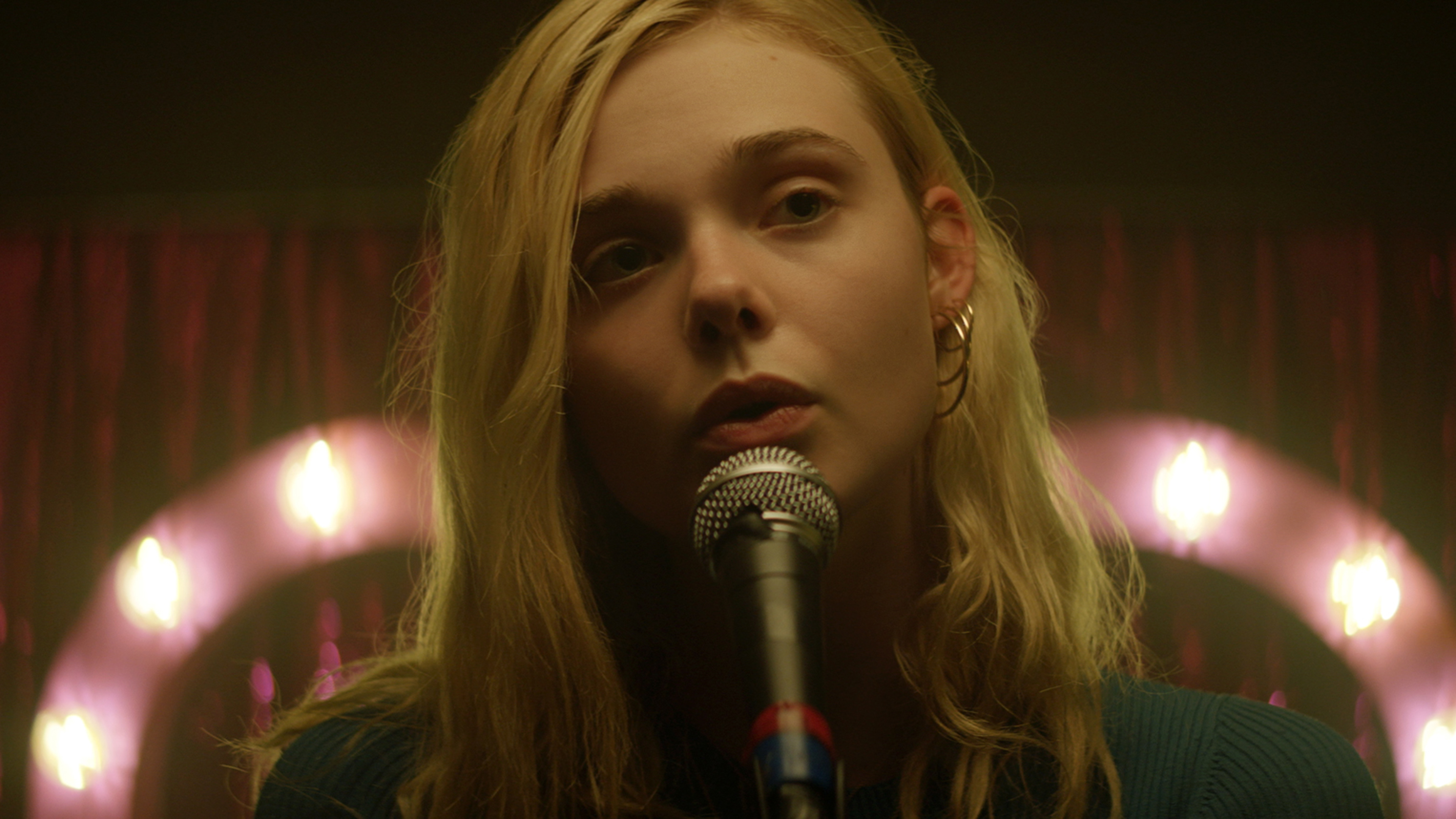 Teen Spirit Featurette - The Music