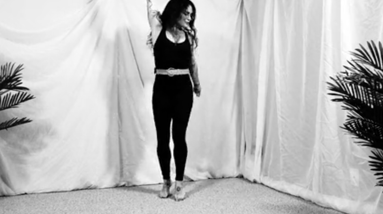 45 min Shifted w/ Amber