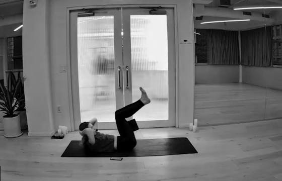 24 min core & stretch with a block