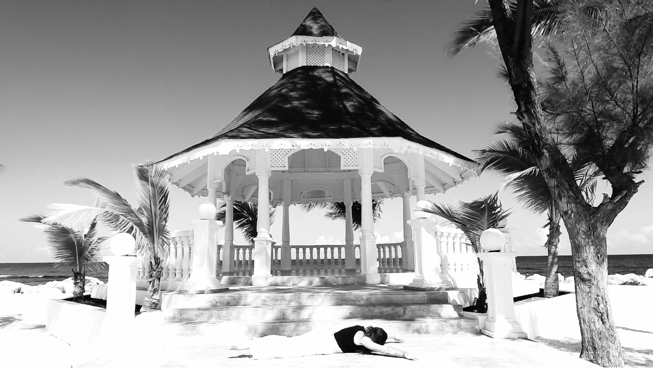 30 min Yoga w/ Amber 