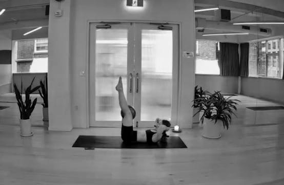 60 min Cheeky w/ Trilby