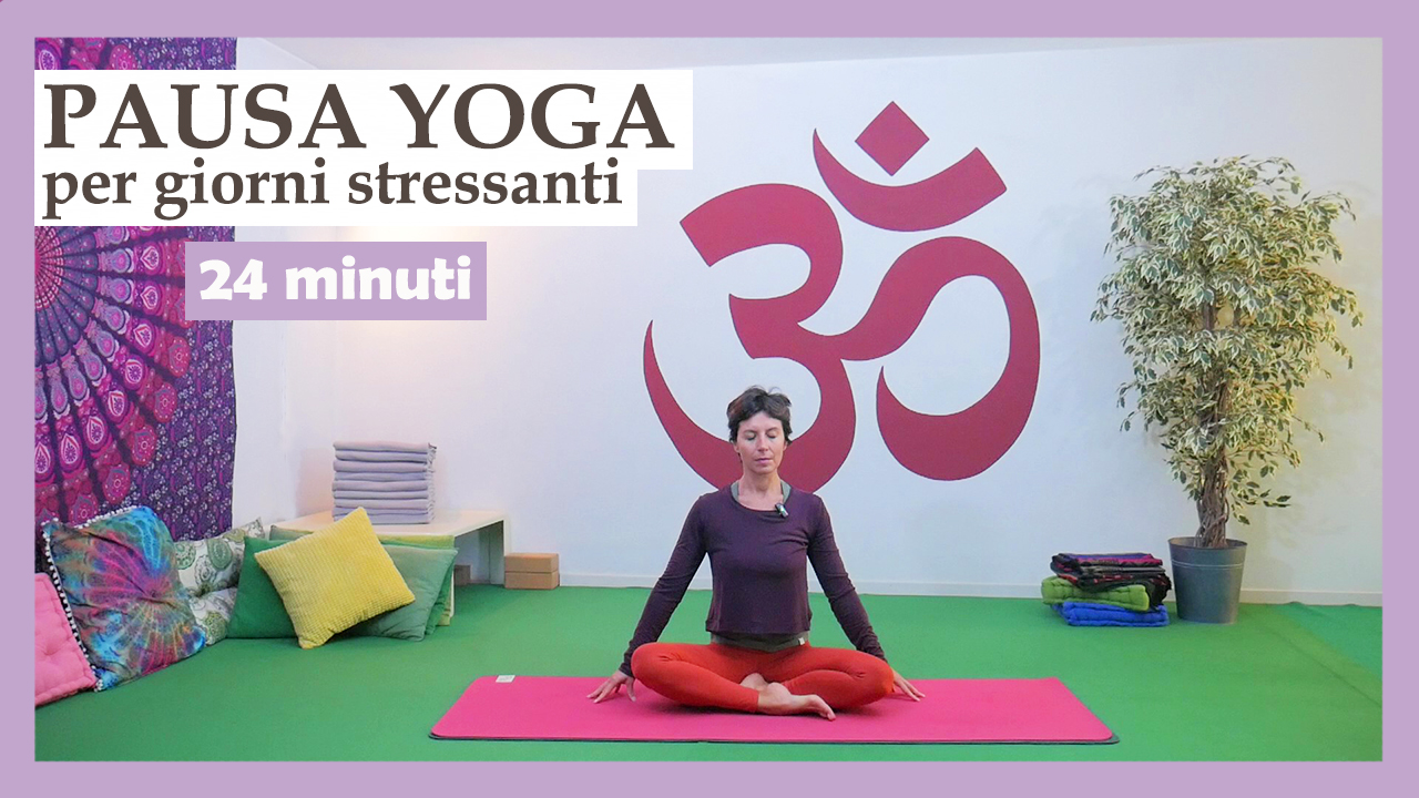 Pausa yoga per i giorni stressanti