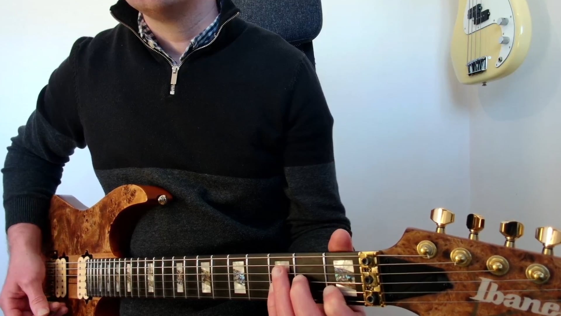 DofE awards. Bronze, silver or gold. Guitar. Video