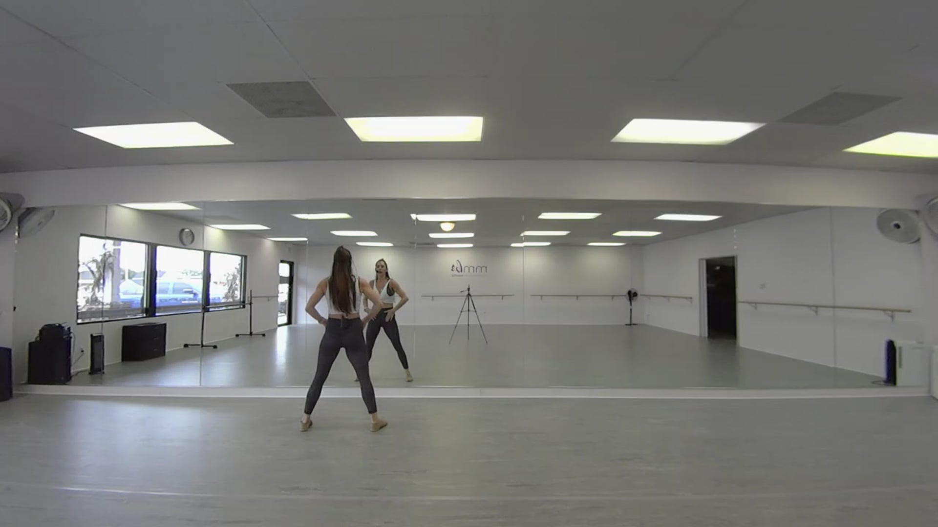 "If You Seek Amy" Cardio Dance Tutorial + Routine