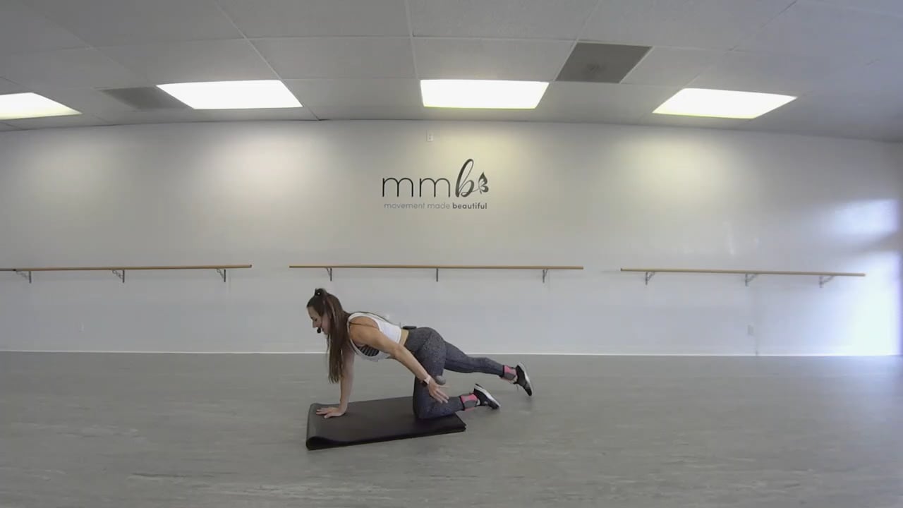 Barre-Sculpt Express Triceps and Backside