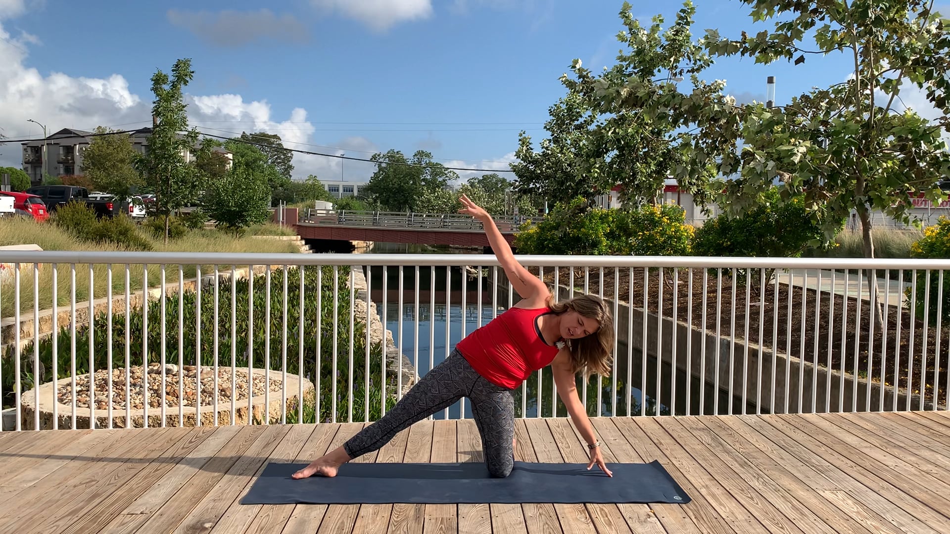 Slow Flow : Hip-Opening Into Frog Pose