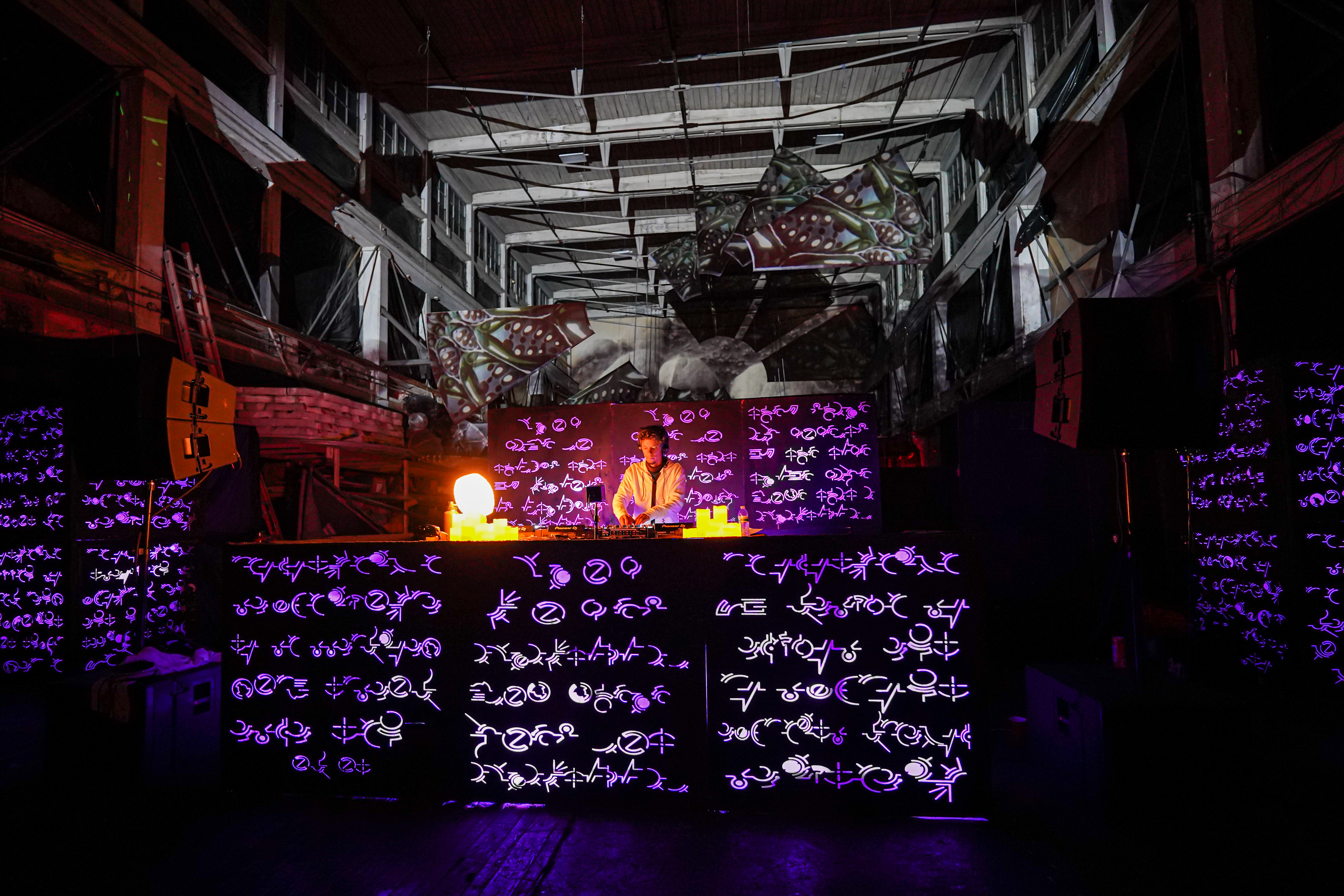 Aaron Fractaltribe (Oct 2021)