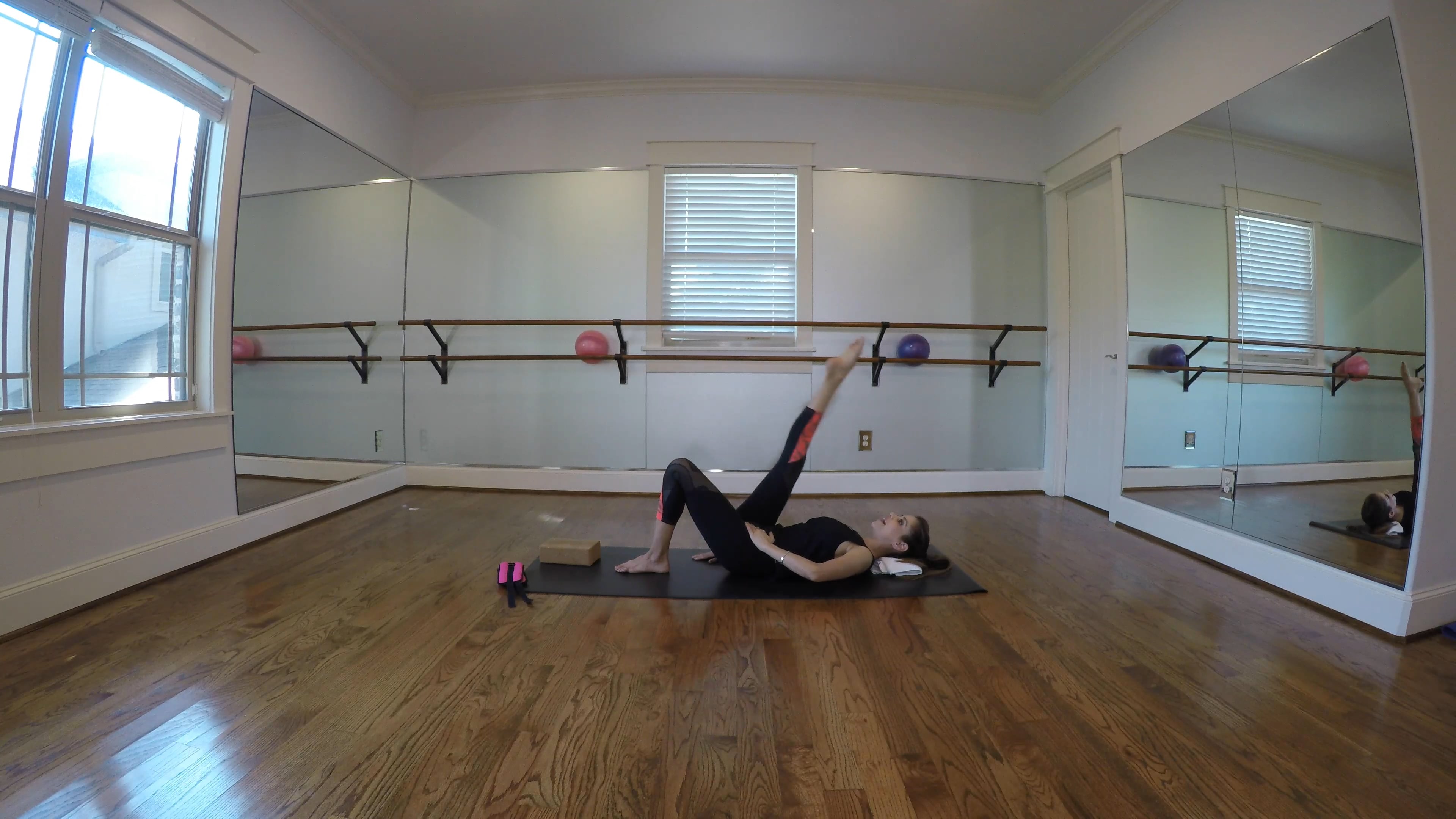 20 Minute Pilates with Inner/Outer Thighs "Neck Safety"
