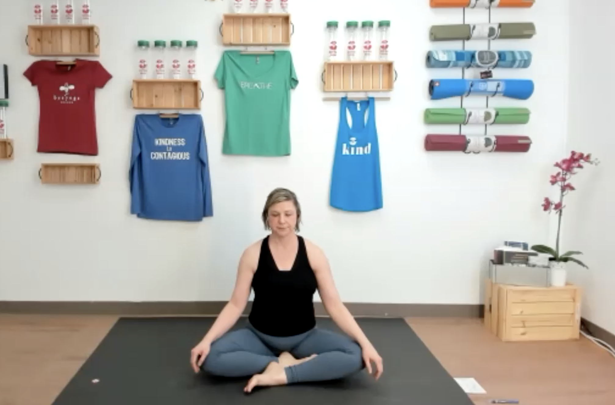 Slow Flow and Balance with Naomi