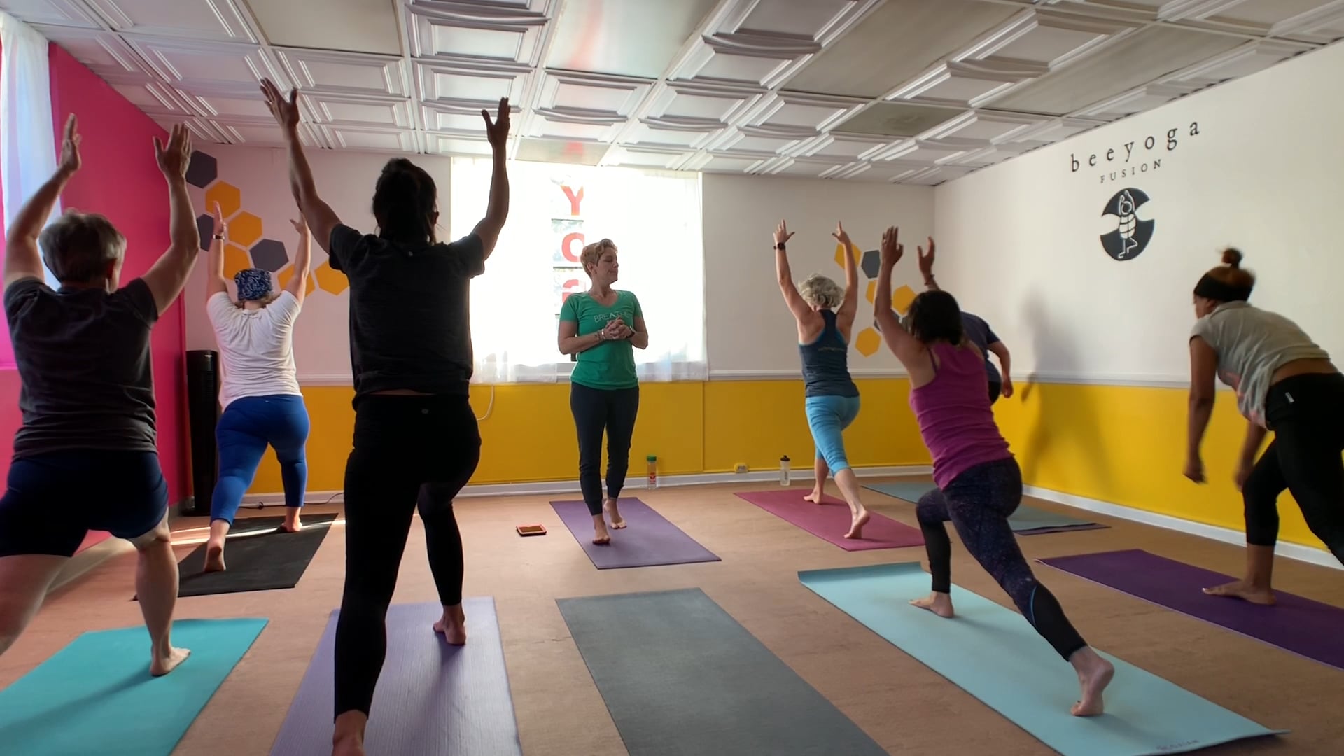 Ease into Monday - Yoga Flow