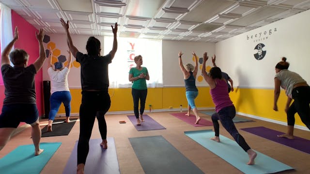 Ease into Monday - Yoga Flow