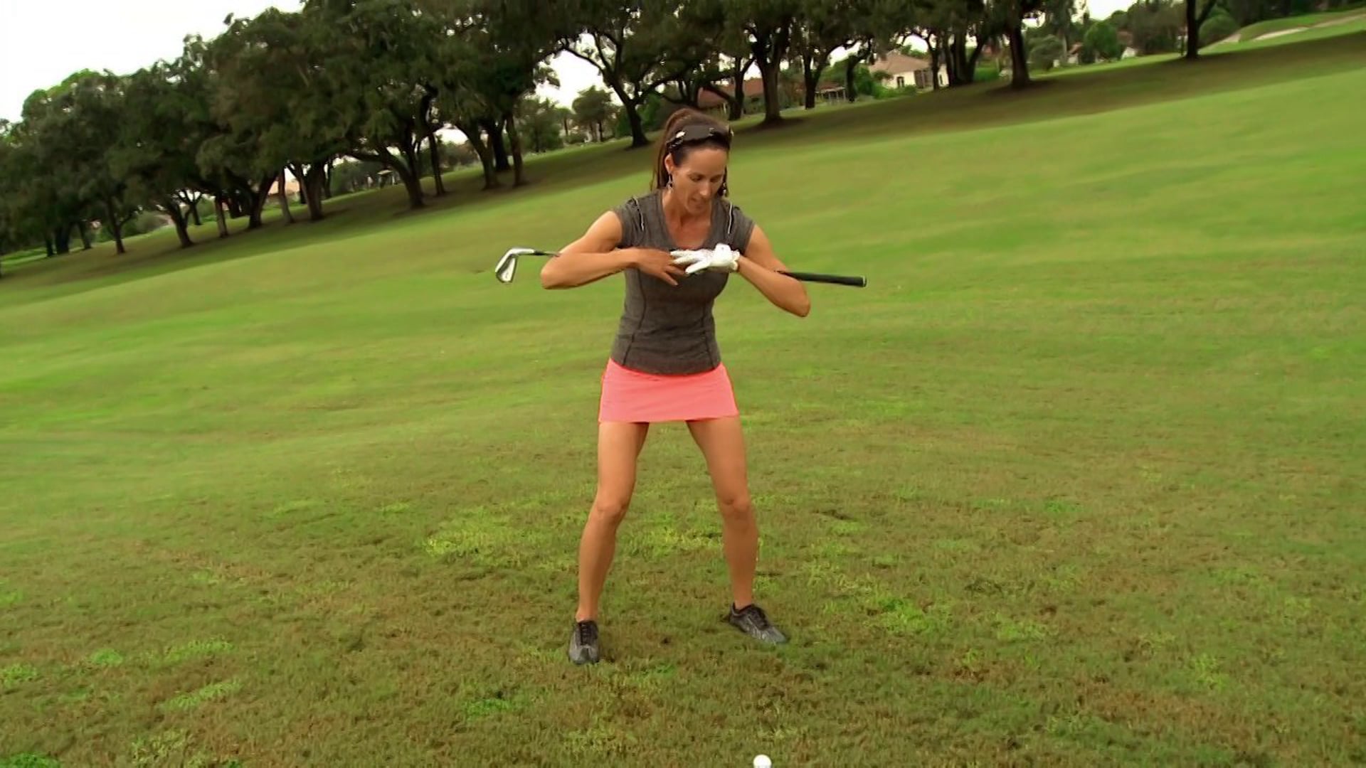 Tips to Play a Downhill Lie