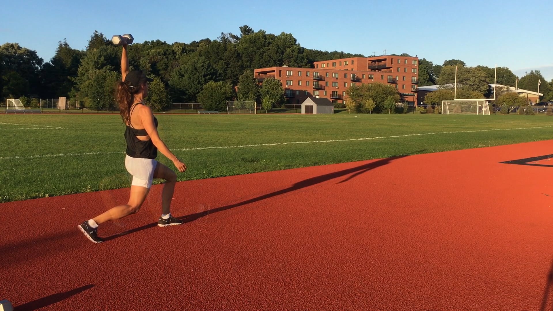 Bells & Bars - Overhead Walking Lunge 