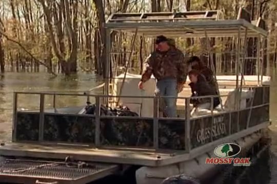 Dead Deer Walking • Hunting Big Bucks in Mississippi