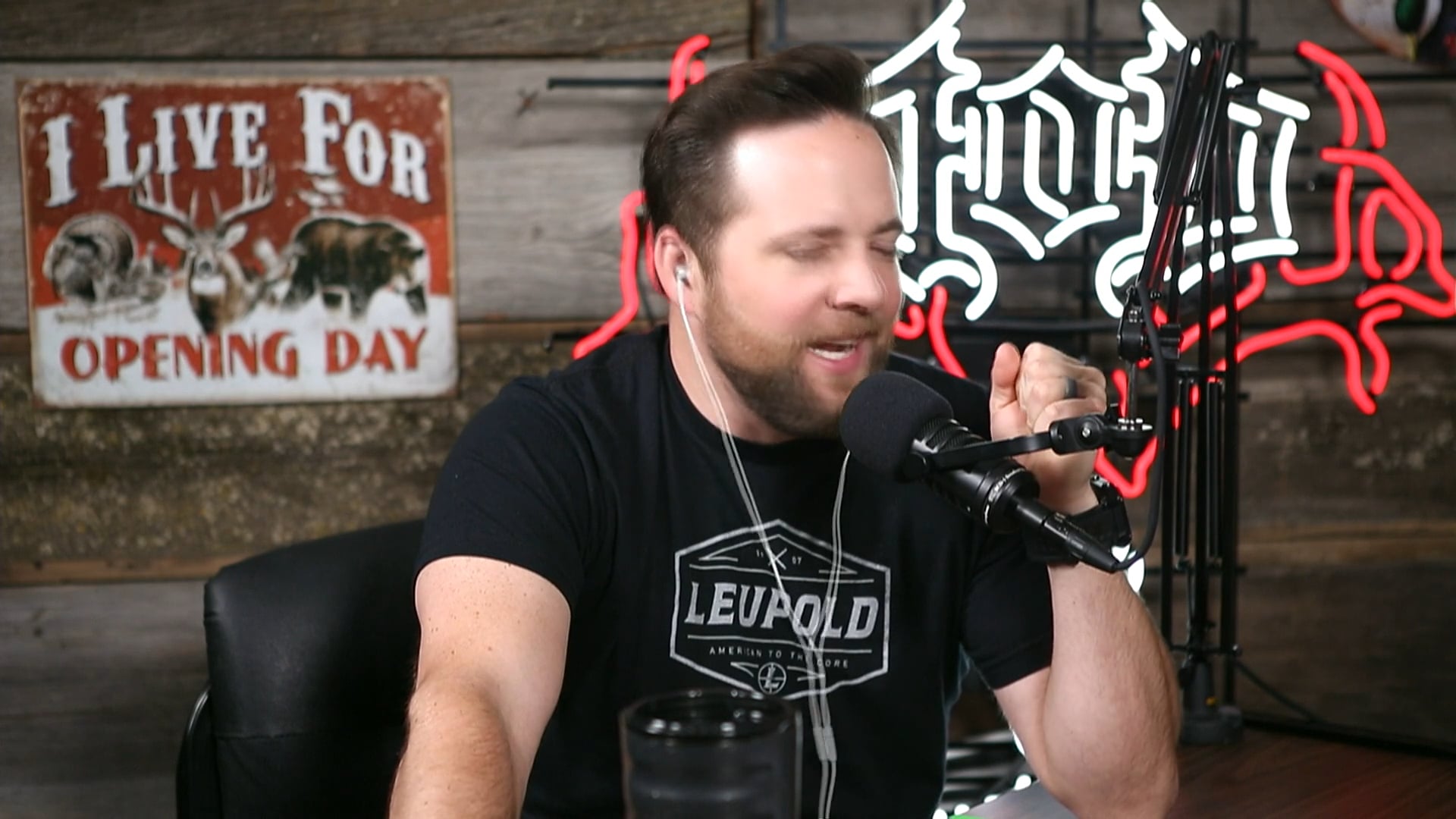 Hatin' On Hunters - Dealing with Anti-Hunting Negativity • 100% Wild Podcast