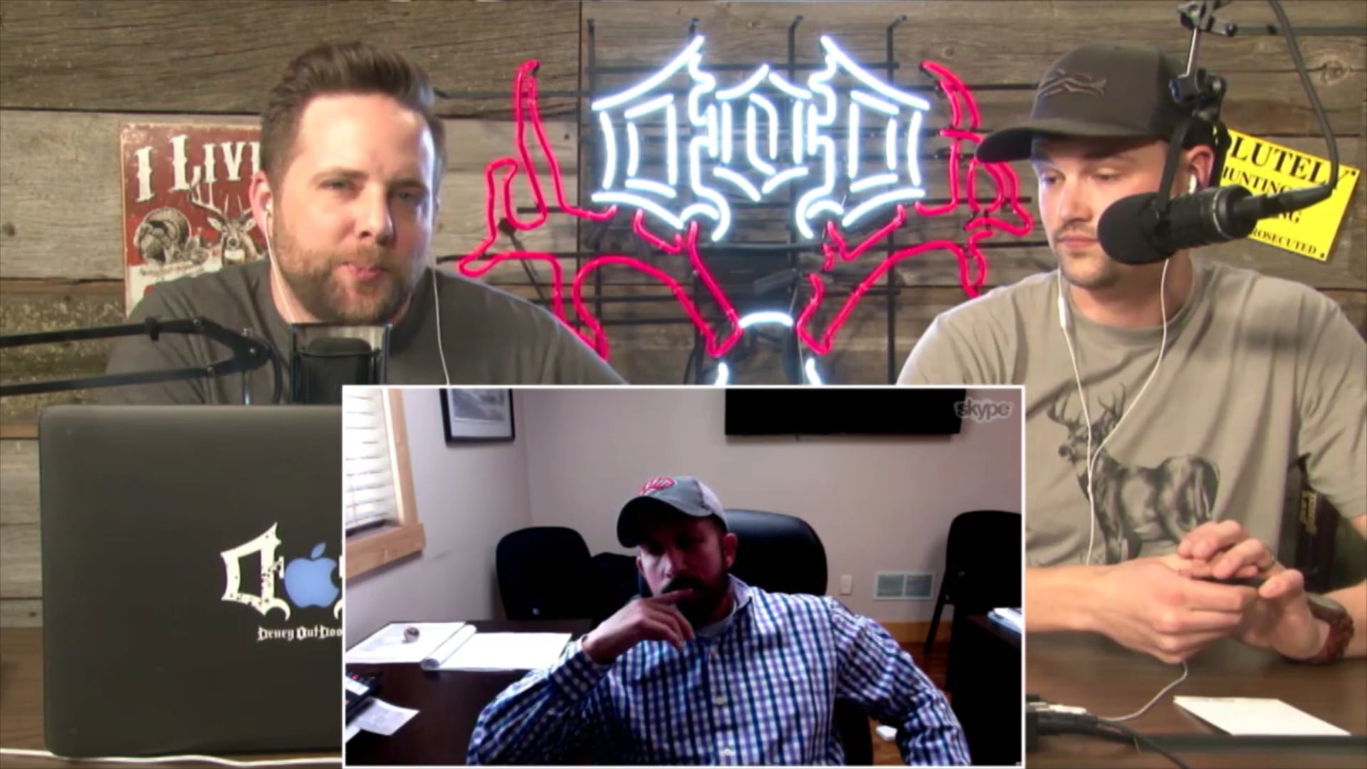 Leasing vs. Buying Hunting Land with Dan Perez • 100% Wild Podcast