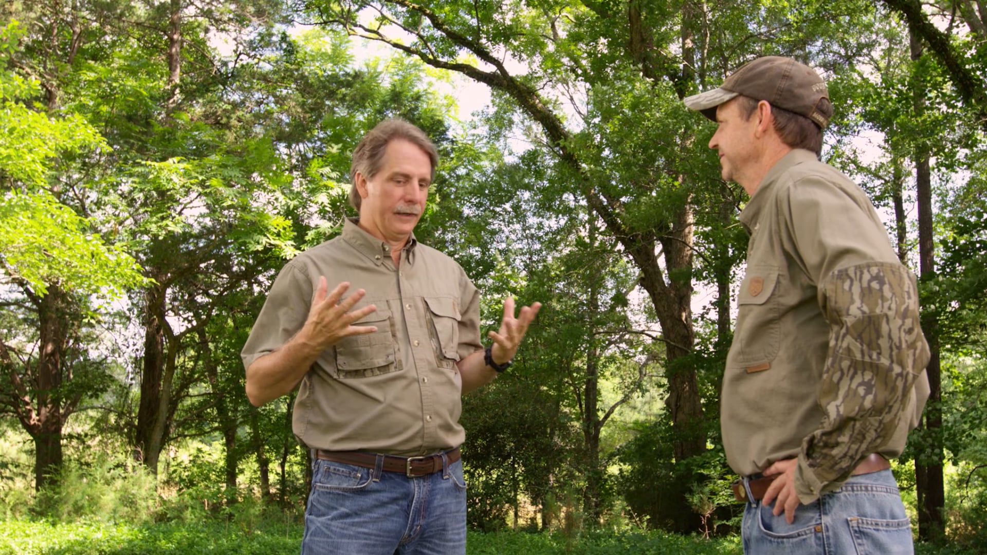 Sweet Home Iowa • Bow Hunting The Rut In Iowa