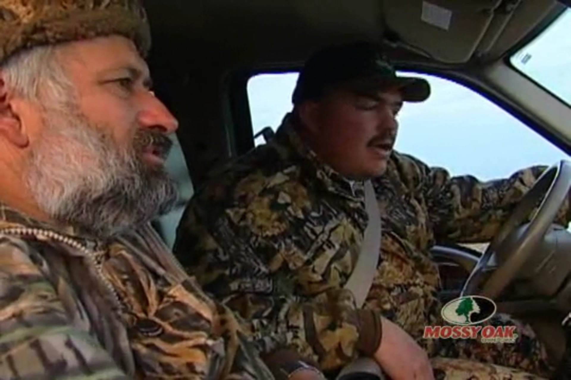 Shoulder Cannon Gumbo • Canadian Geese Hunt With Buck Paradise Outfitters