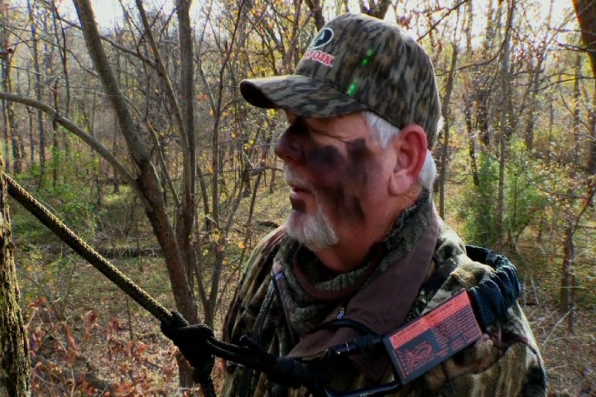Bucks by Boat • Whitetail in IL