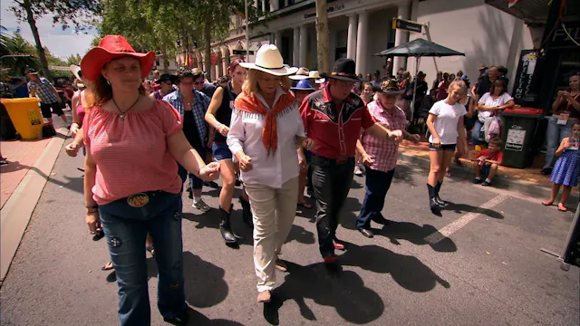 Lyndey Milan's Taste of Australia S1....