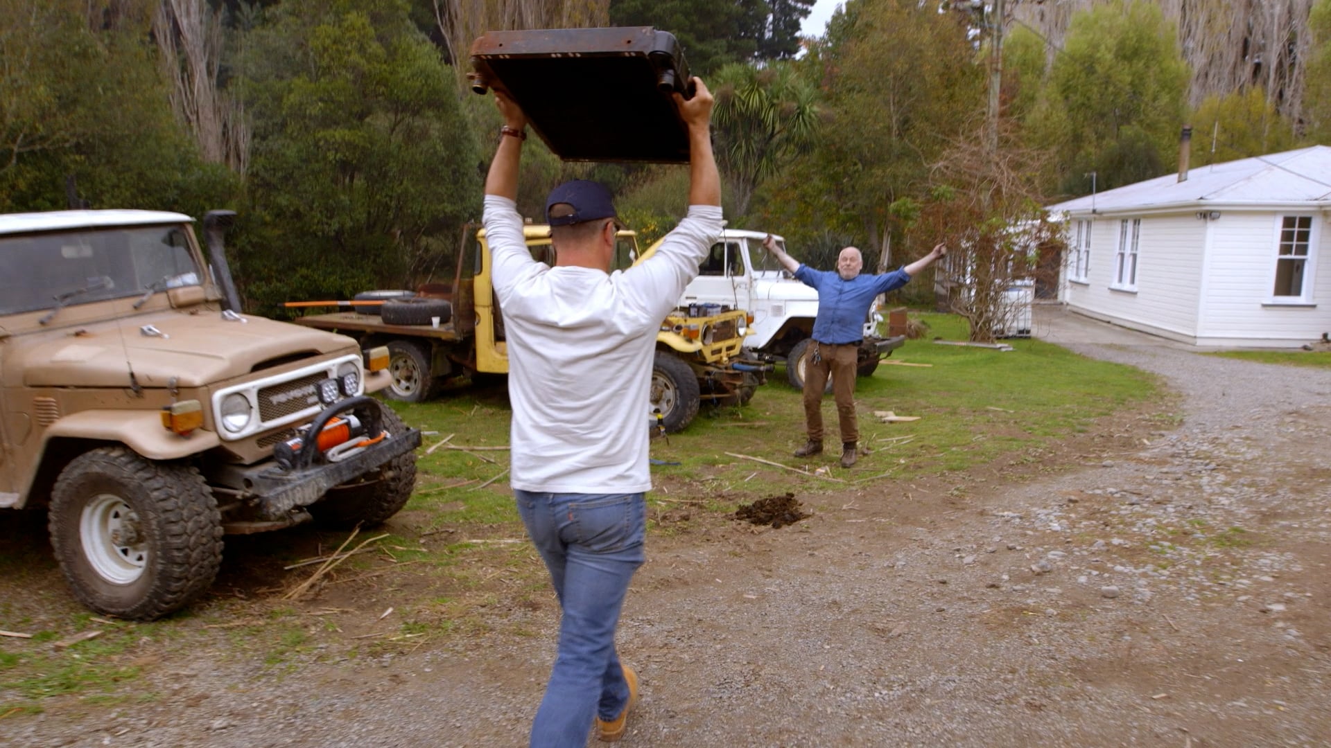 Start me Up - S1.Ep5 - Leyland 15 Van