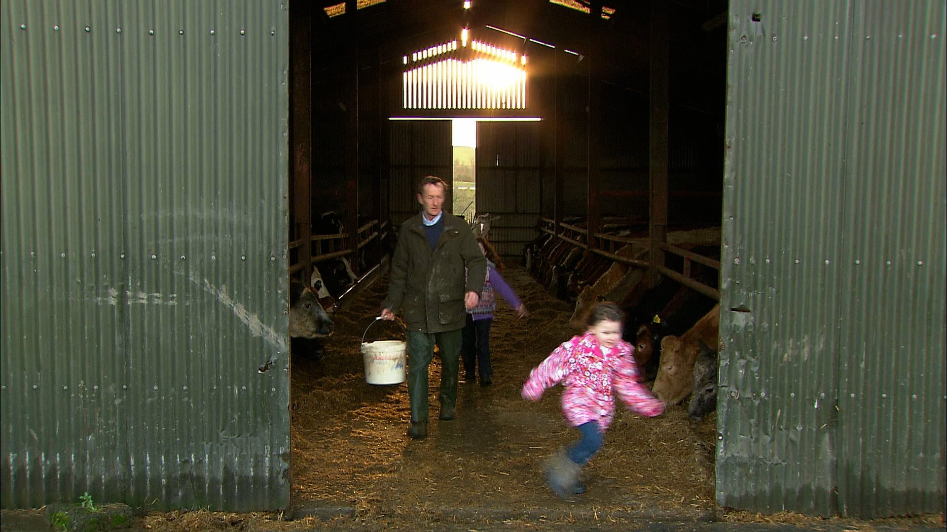 The Farm Fixer: S1.E1 - Siobhan Hooloway