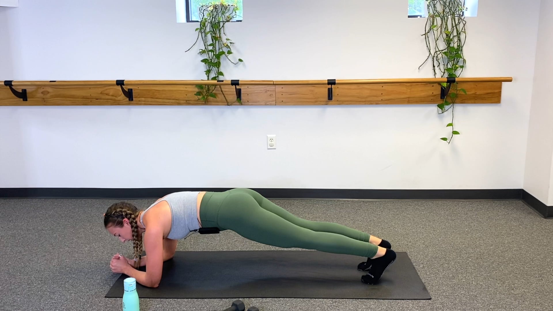 Pilates (4/12/21) with Grace 