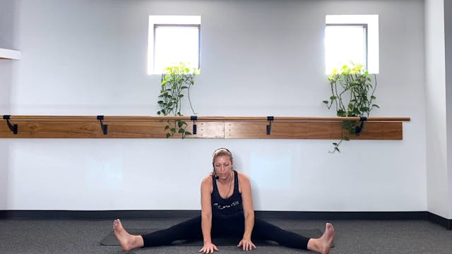 Beginner Yoga with Erin