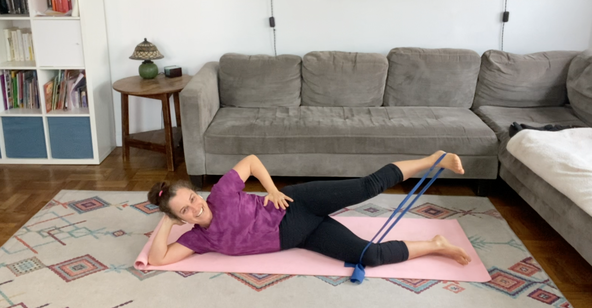 10 Minute Outer Glutes Loop Band