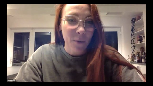 Navigating January Blues with Taryn 