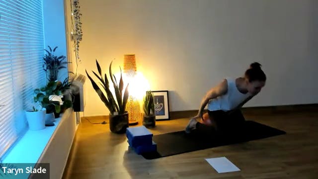 53 MIN PRENATAL LIVE STRETCH AND OPEN 