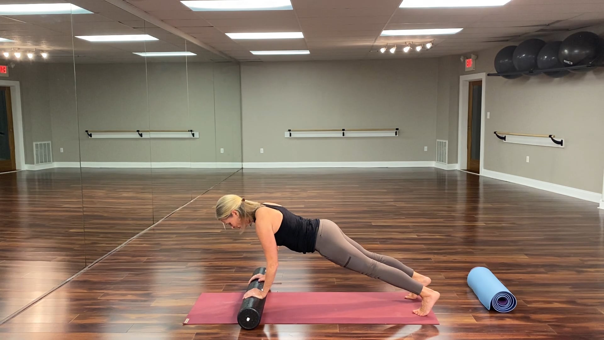 PhyToga Plus: Movements of the Spine and Core Strength