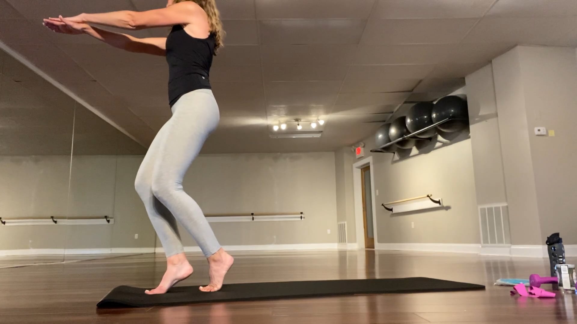 Pilates Barre Fusion: Strong & Steady