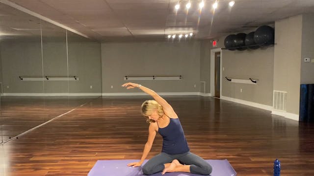 Multi Level Yoga: Feeling the Poses