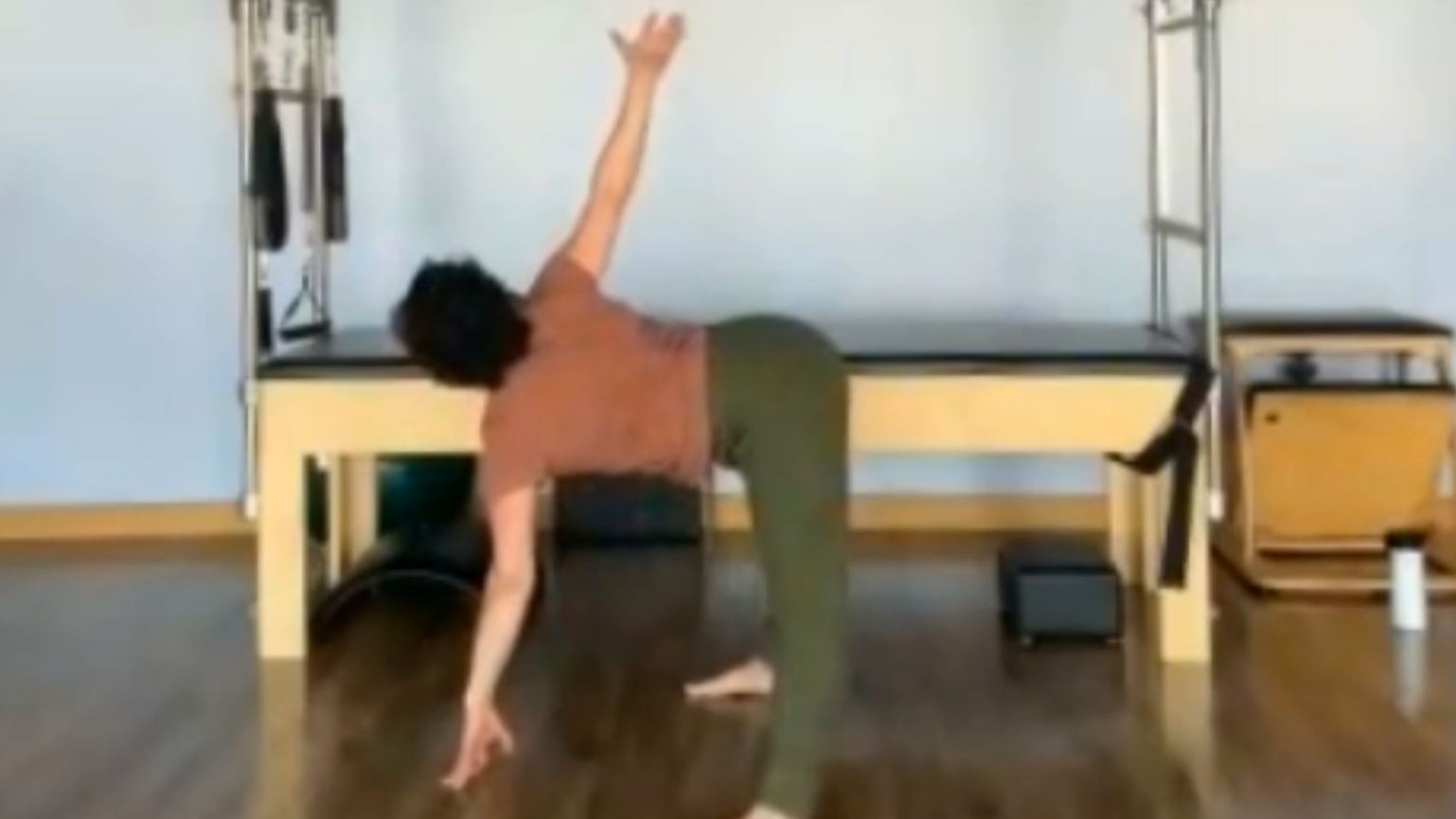 Live Class Recording Jan 25, 2025: Sticky Fascia (and a Little Neck Reset)
