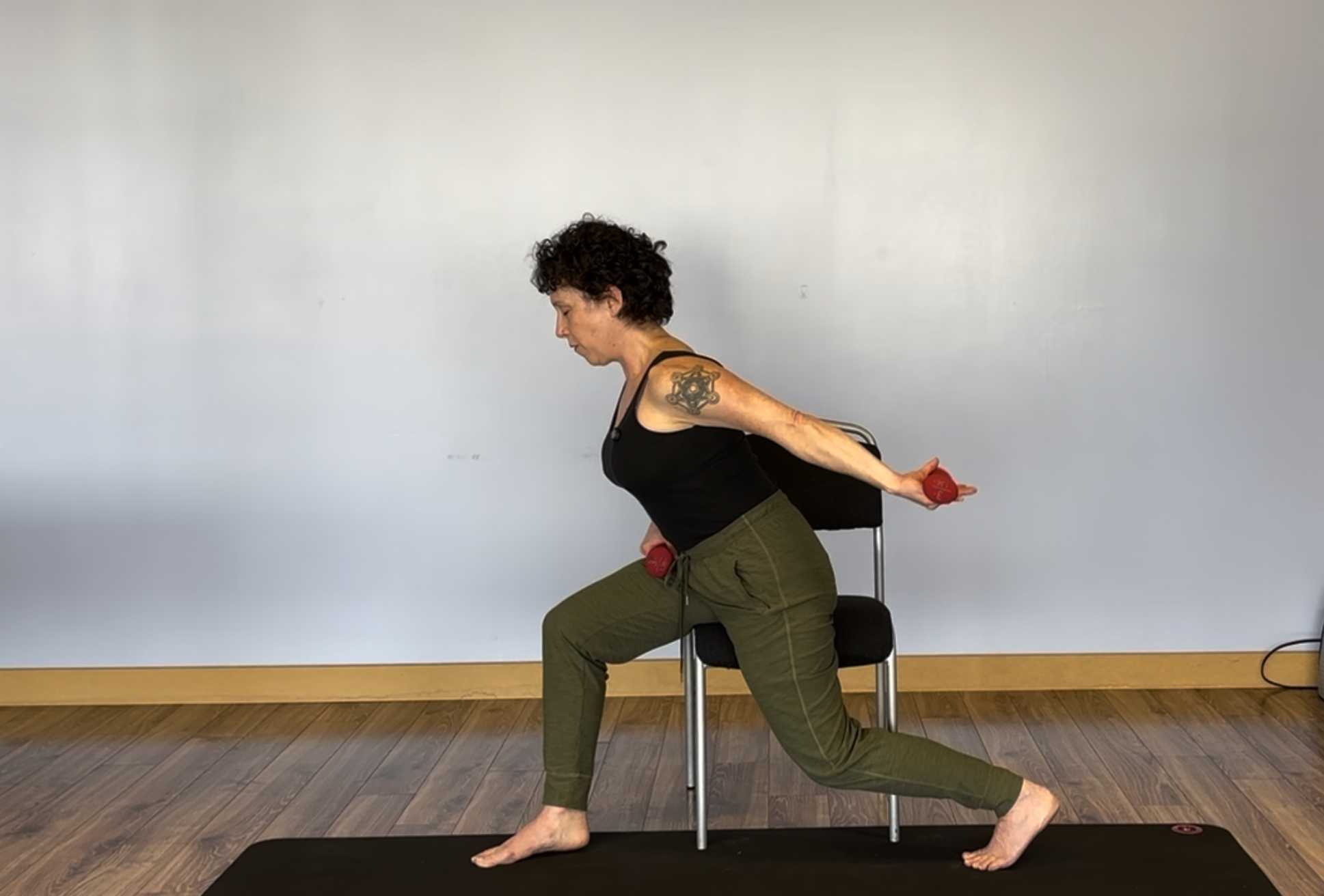 Quick and Challenging Arms for All Levels