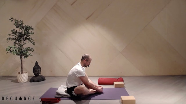 Video: Yin Yoga sessie: Gratitude