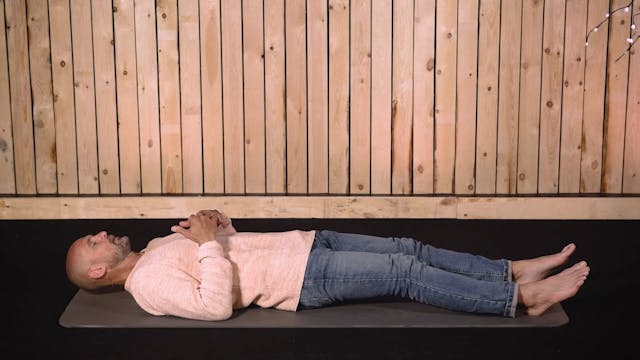 Video: Ian Moerbeek - Yoga vs. Stress