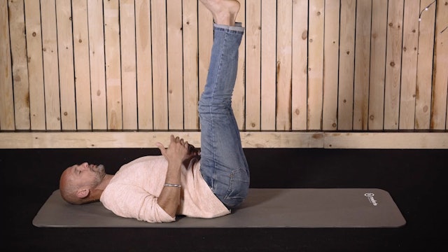 Video: Ian Moerbeek - Yoga vs. slapen