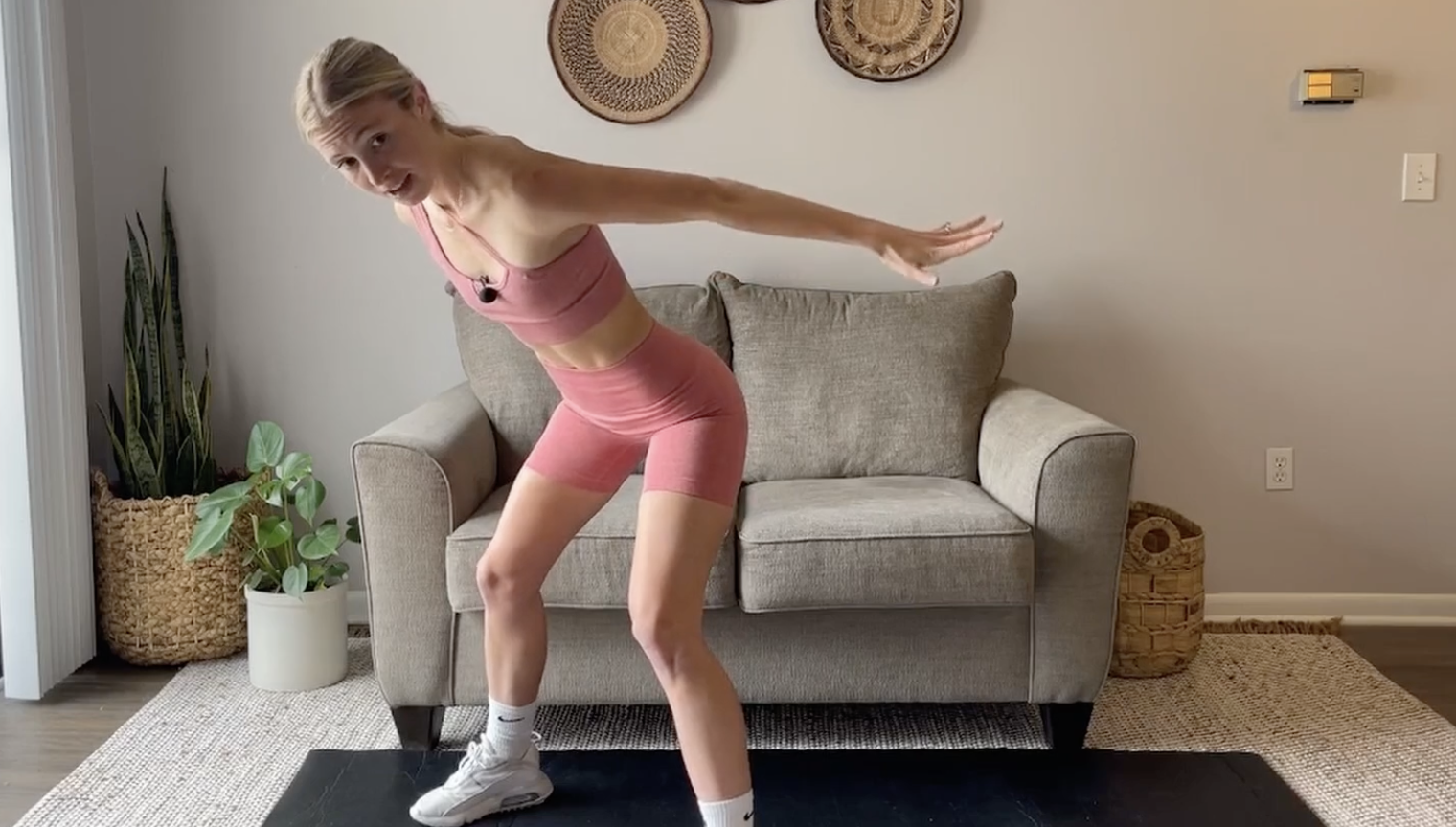 16 Minute Arms - No Equipment