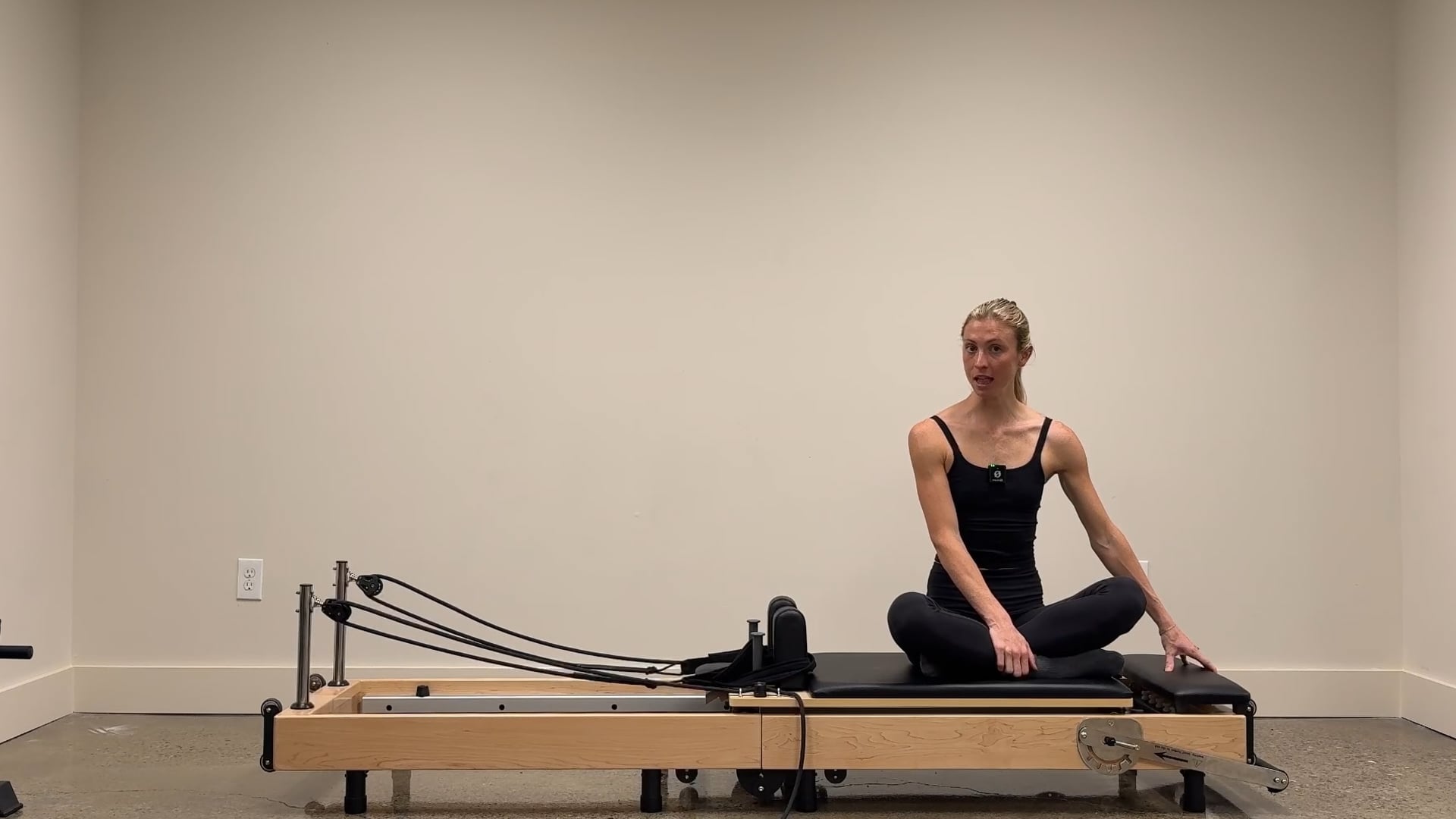 32 Minute Abs & Lower Body Reformer