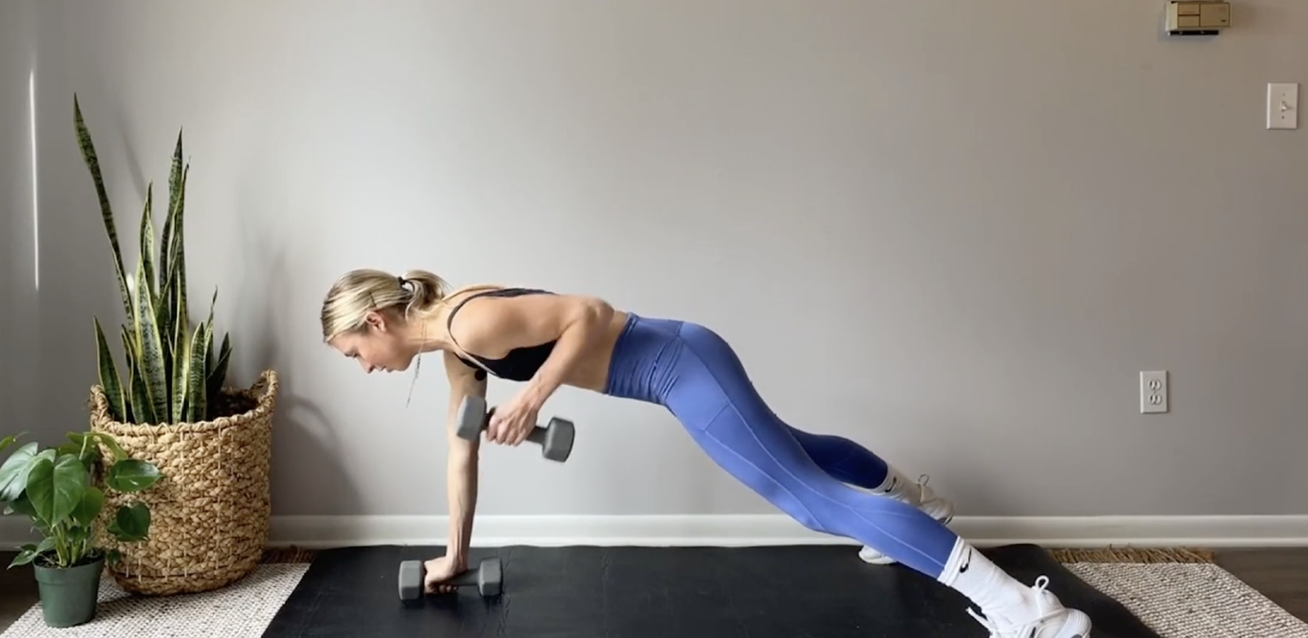 35 Minute Full Body Circuit HIIT