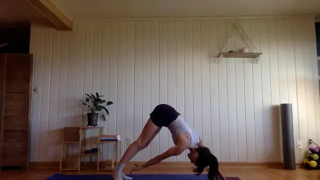 Pilates class- Moving from your center