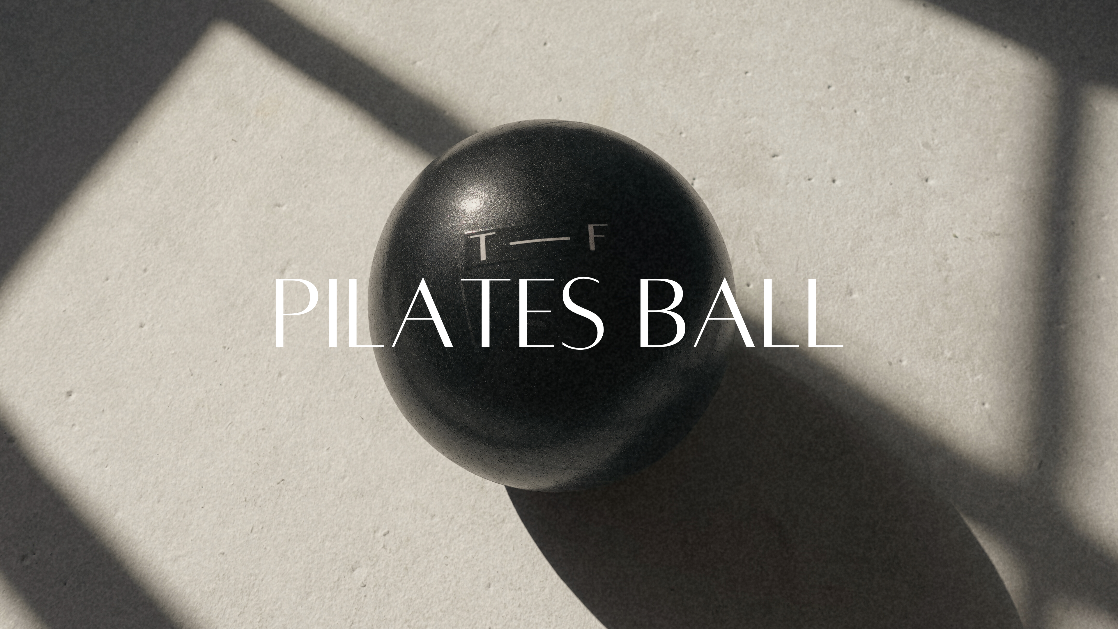 PILATES BALL