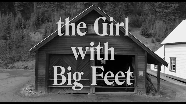 The Girl with Big Feet [English Open Captions]