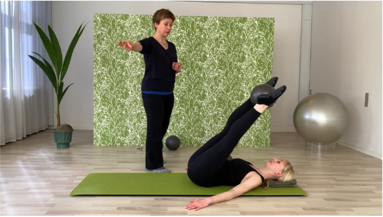 Bookletprogrammet "Udfordring" med den grå bold