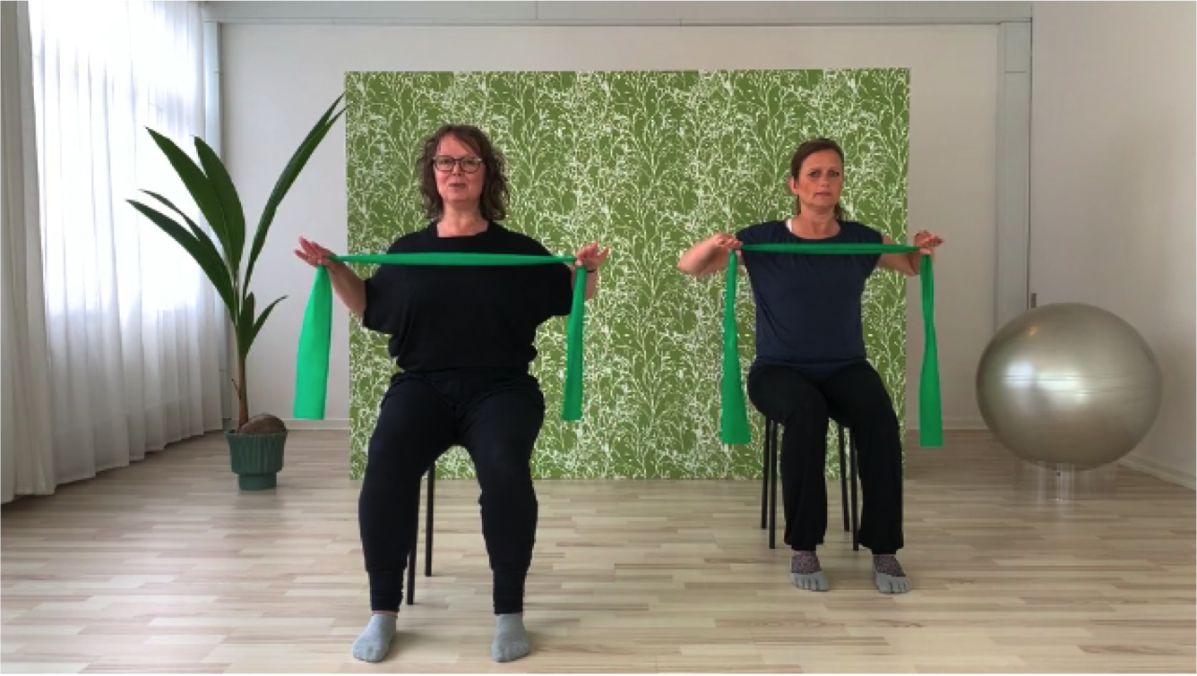 Siddende øvelser med elastik