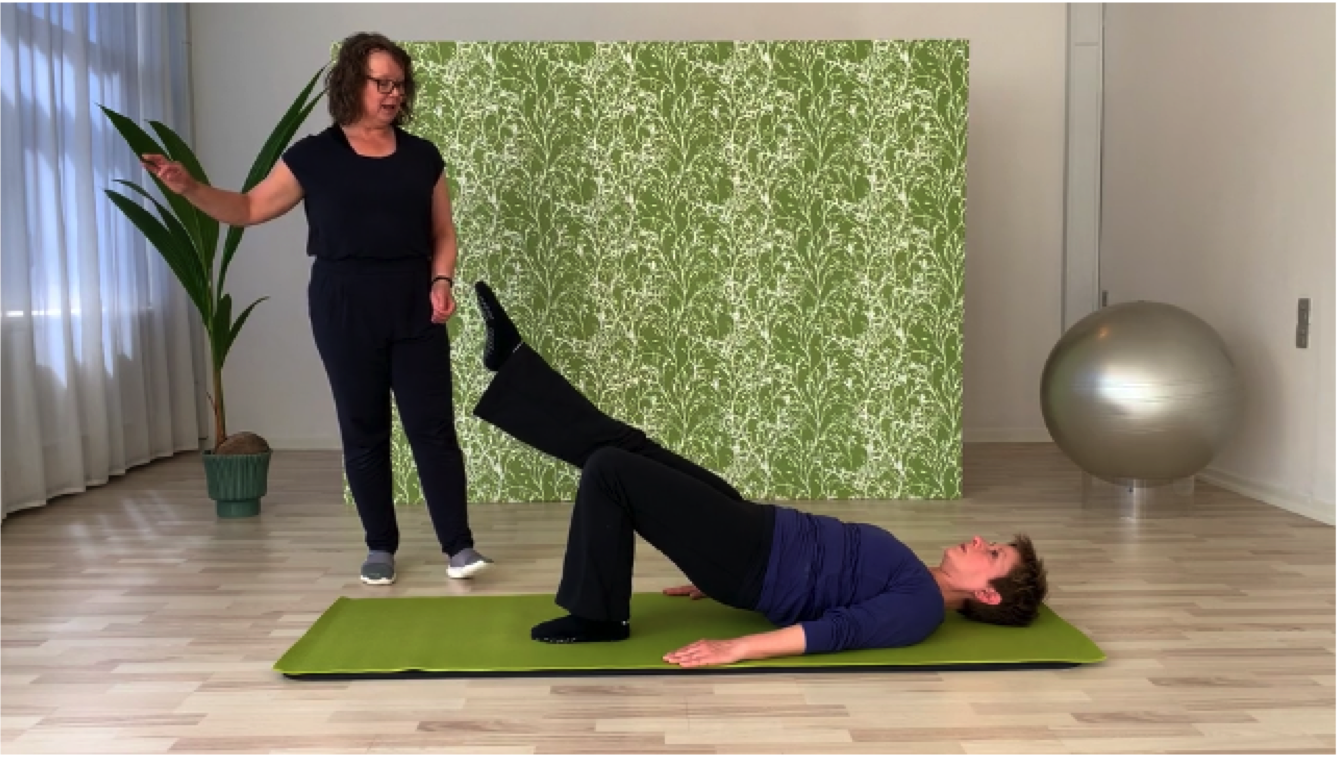 Pilates Slow & Flow I med Charlotte - Slow